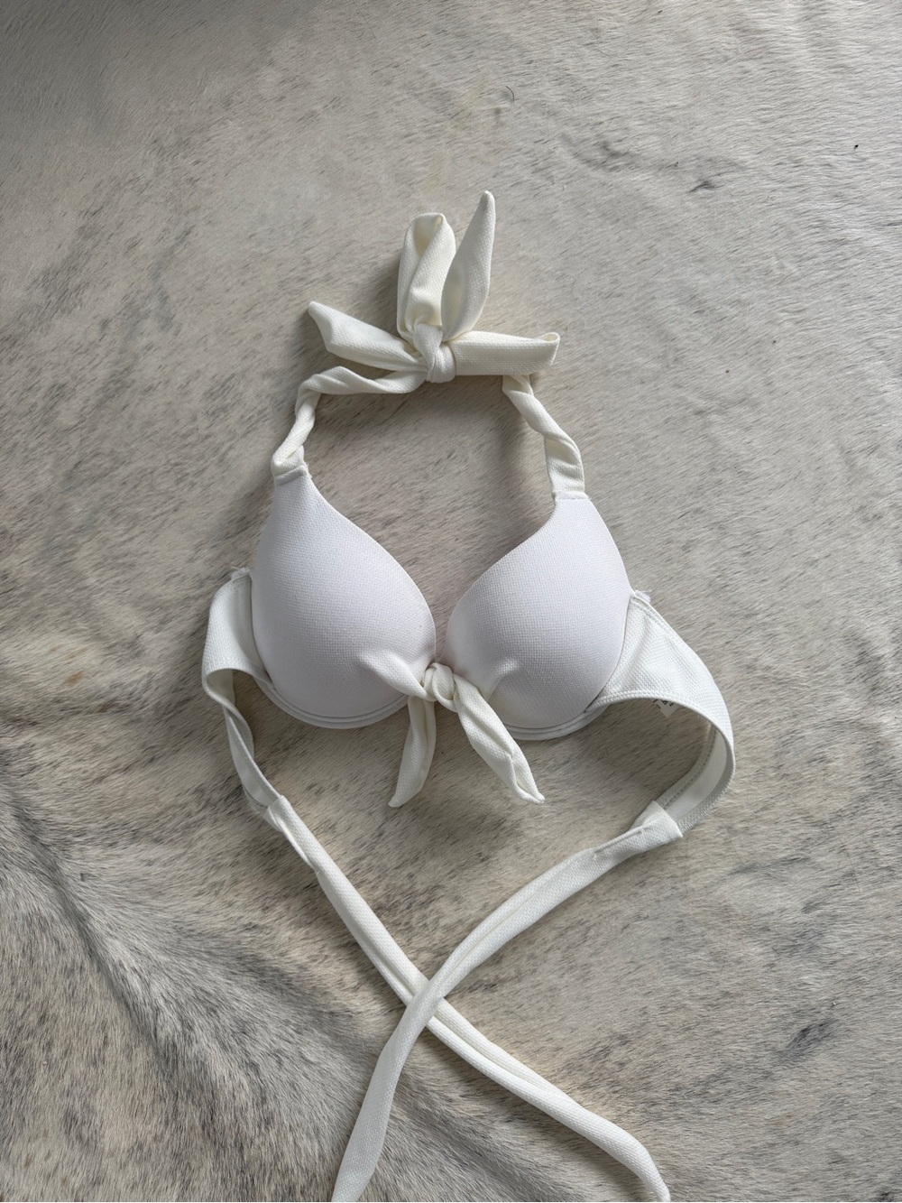 **Free with purchase** white halter bikini top